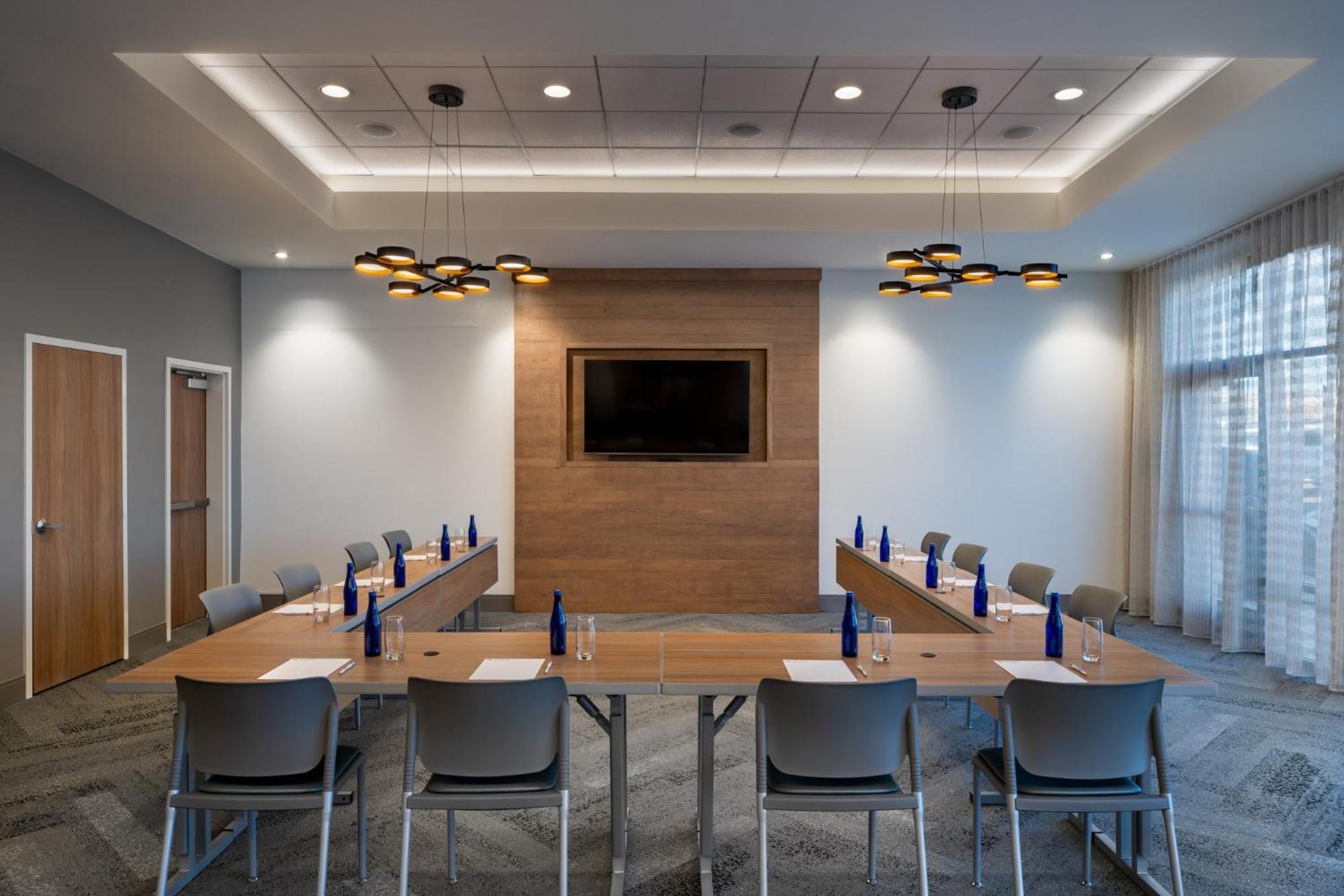 Even Hotel Bozeman Yellowstone Intl Arpt By Ihg 贝尔格莱德 外观 照片