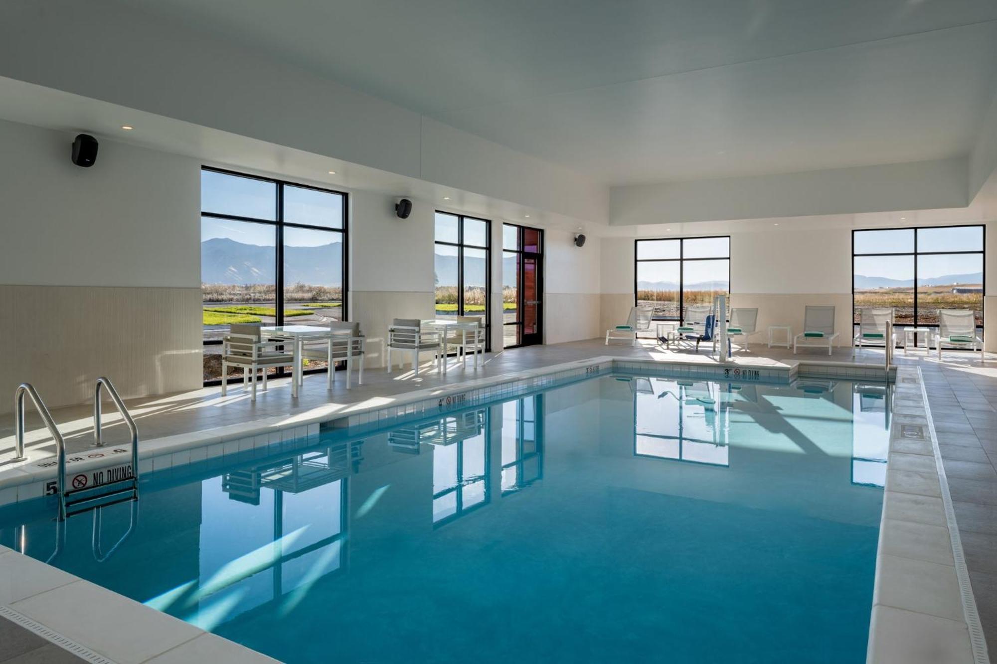 Even Hotel Bozeman Yellowstone Intl Arpt By Ihg 贝尔格莱德 外观 照片