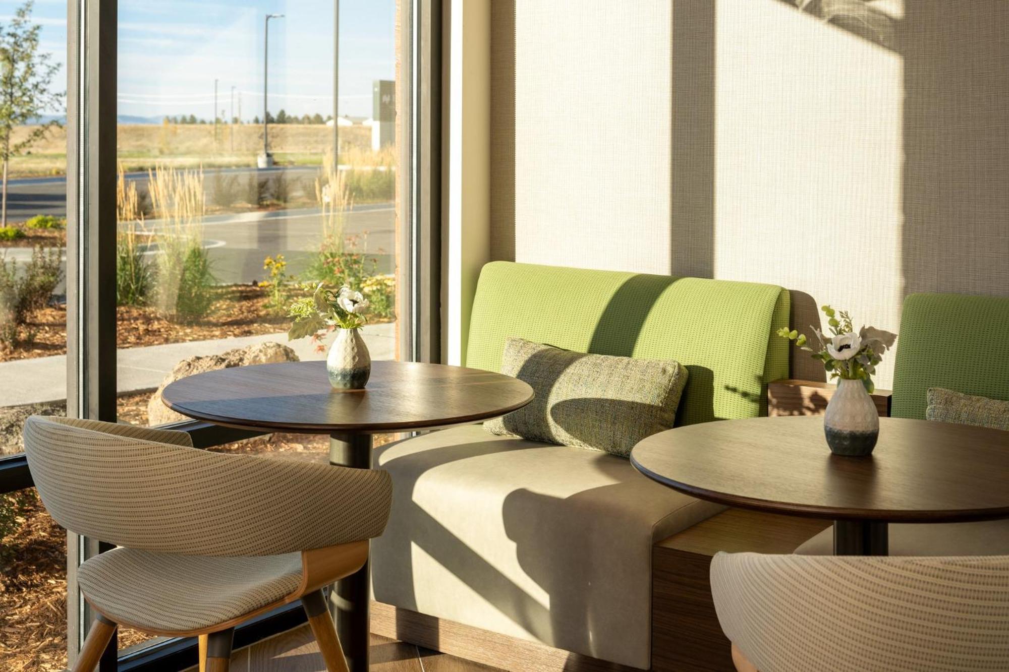 Even Hotel Bozeman Yellowstone Intl Arpt By Ihg 贝尔格莱德 外观 照片