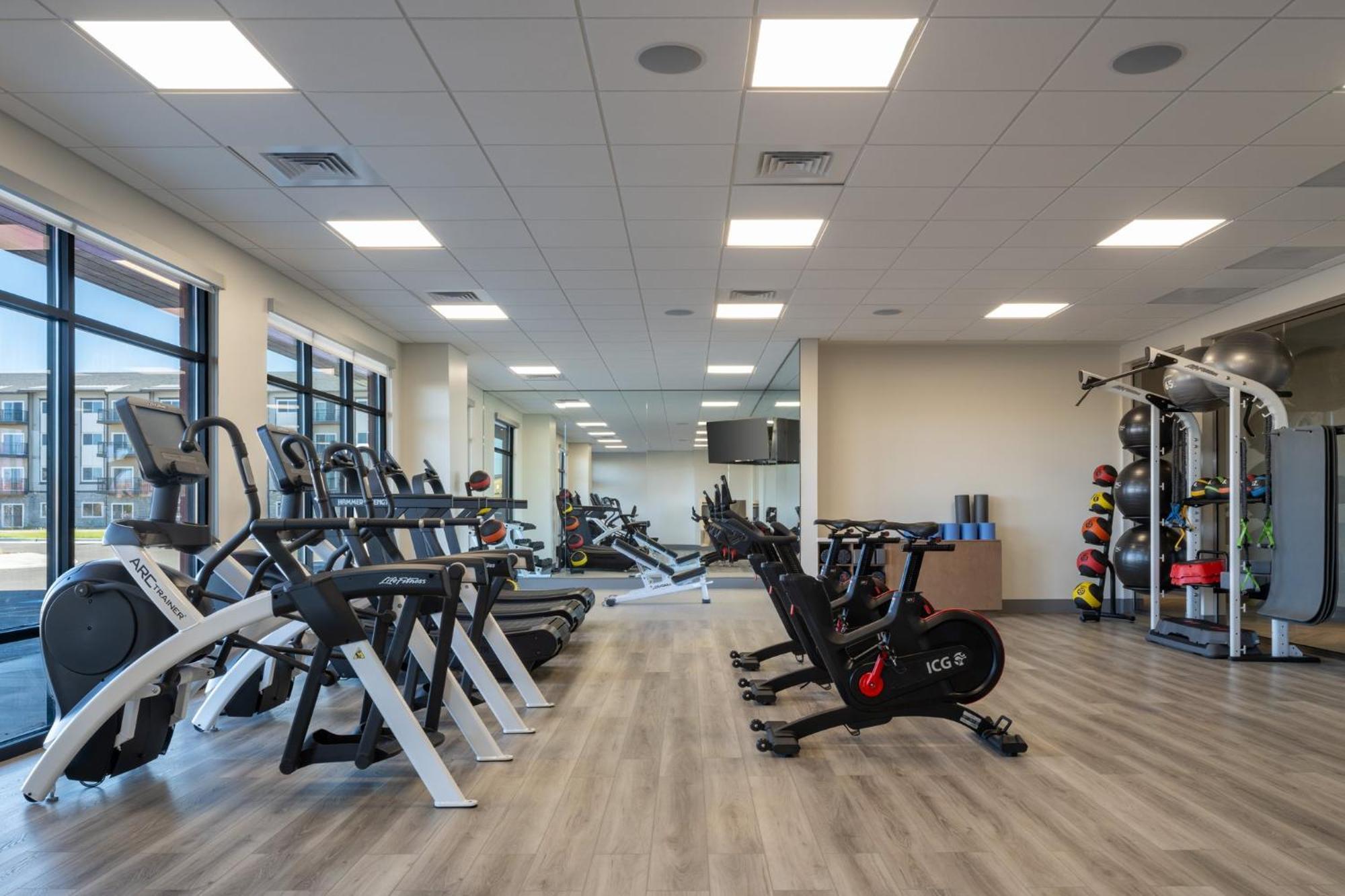Even Hotel Bozeman Yellowstone Intl Arpt By Ihg 贝尔格莱德 外观 照片